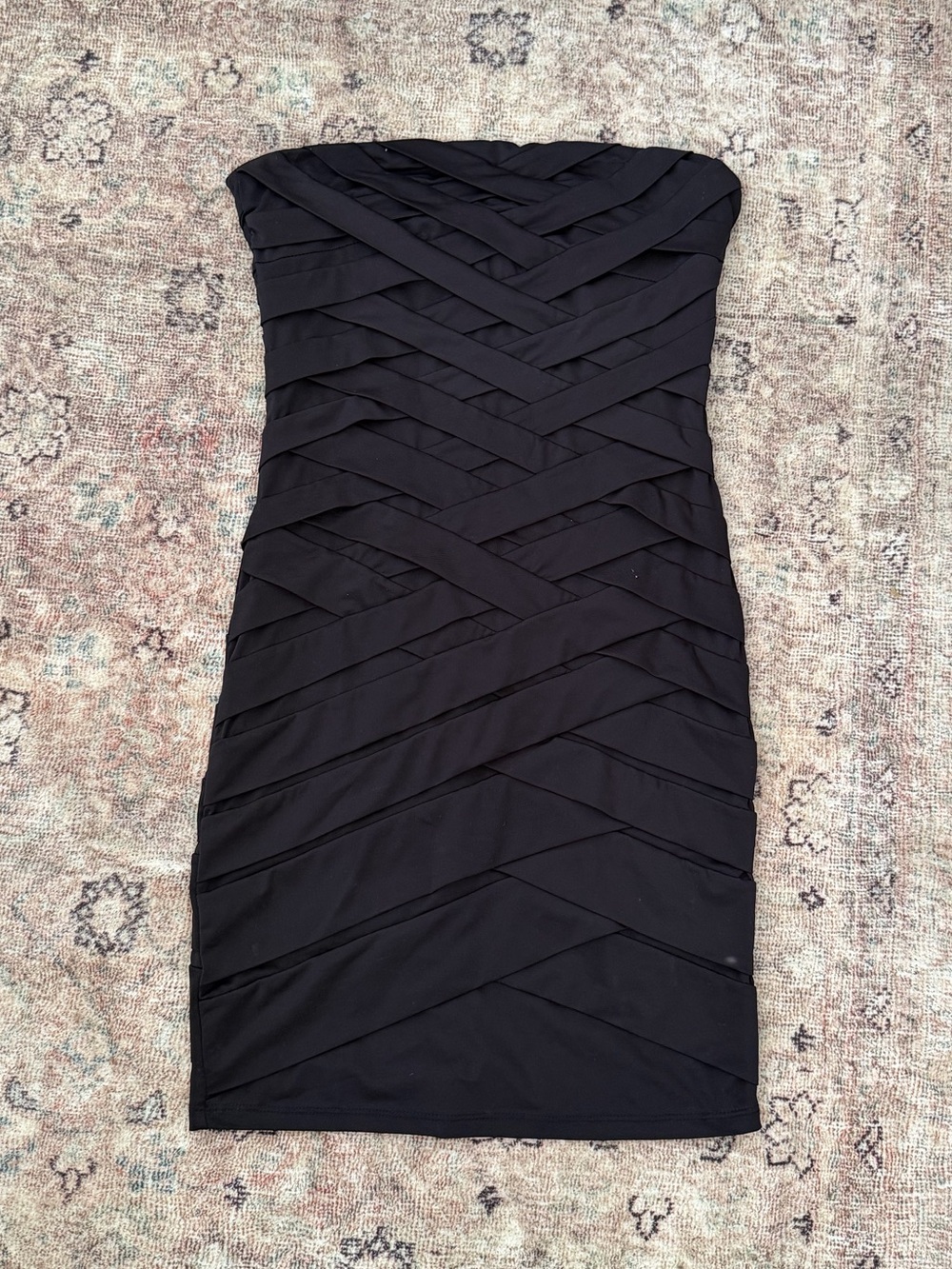 Nikibiki Black Strapless Bandage Bodycon Dress